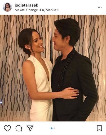 Paulo Avelino with his girlfriend .